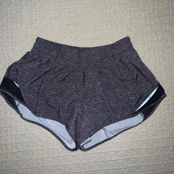lululemon athletica Pants - Grey LuluLemon Hotty Hot 2.5in Shorts